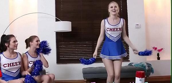  Real cheerleaders suck and share